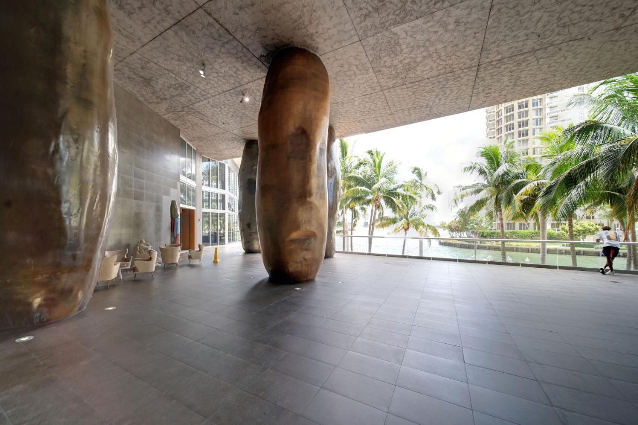Icon Brickell Residences Miami Exterior photo